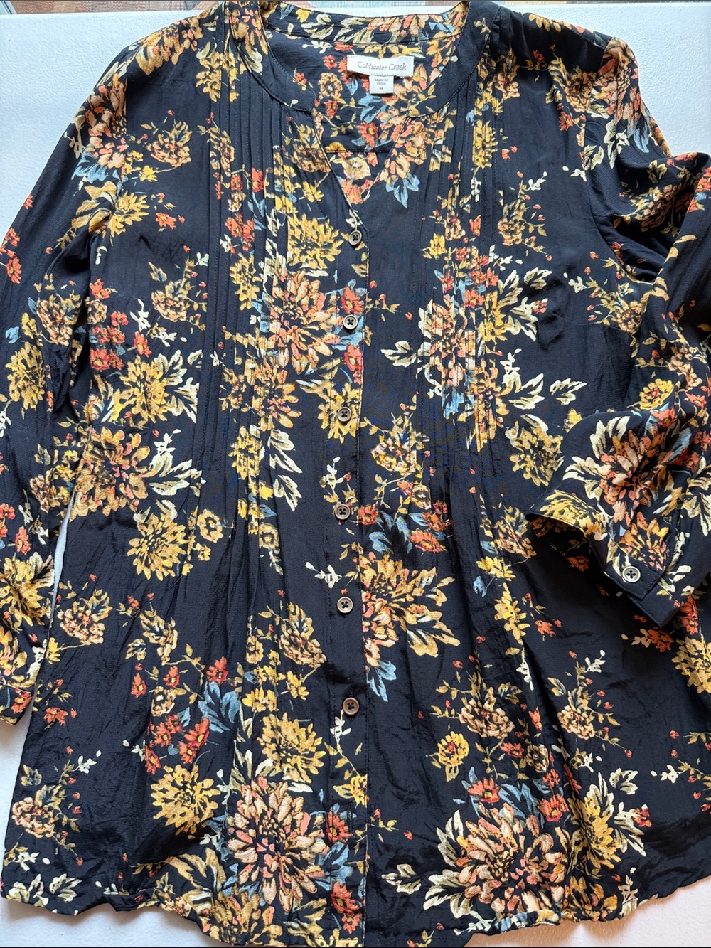 Coldwater Creek Navy Floral Pintuck Button Blouse - Picture 15 of 15